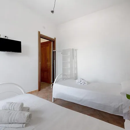 Vendégház Daluef Alloggi 3*